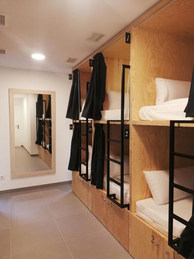 Vtz The Botanic Hostel Zaragoza Dış mekan fotoğraf